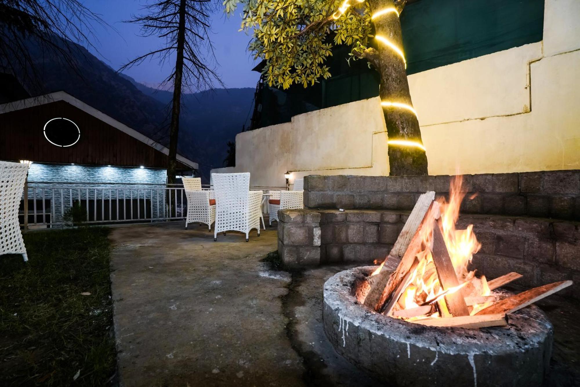 The Bunksters Mcleodganj, Dharmkot Hostel McLeod Ganj Exterior foto