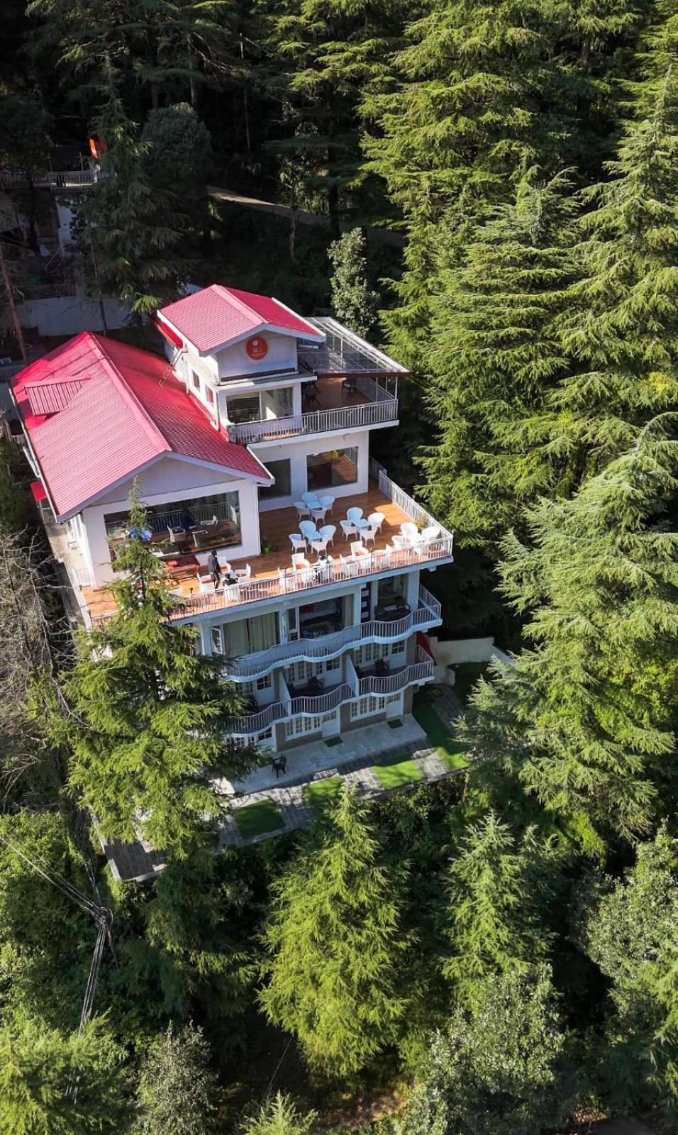 The Bunksters Mcleodganj, Dharmkot Hostel McLeod Ganj Exterior foto